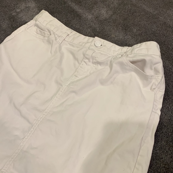 Tommy Hilfiger mini skirt - Picture 2 of 8